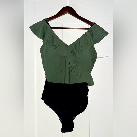 Women One Piece Swimsuit Tummy Control One Front Cross Bathing Suit Green‎ Sz XL - Picture 1 of 6